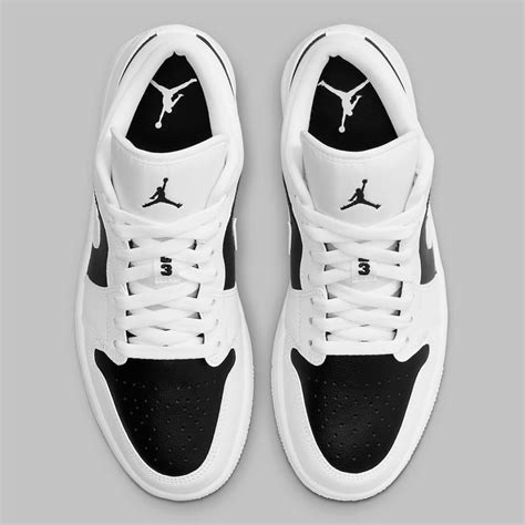 nike jordan low zwart|jordan 1 low white black.